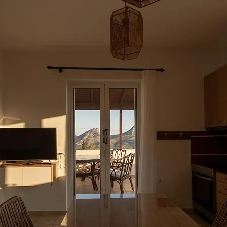 Athanasia House Asomatoi